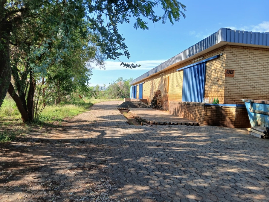 Commercial Property for Sale in Tlhabane North West